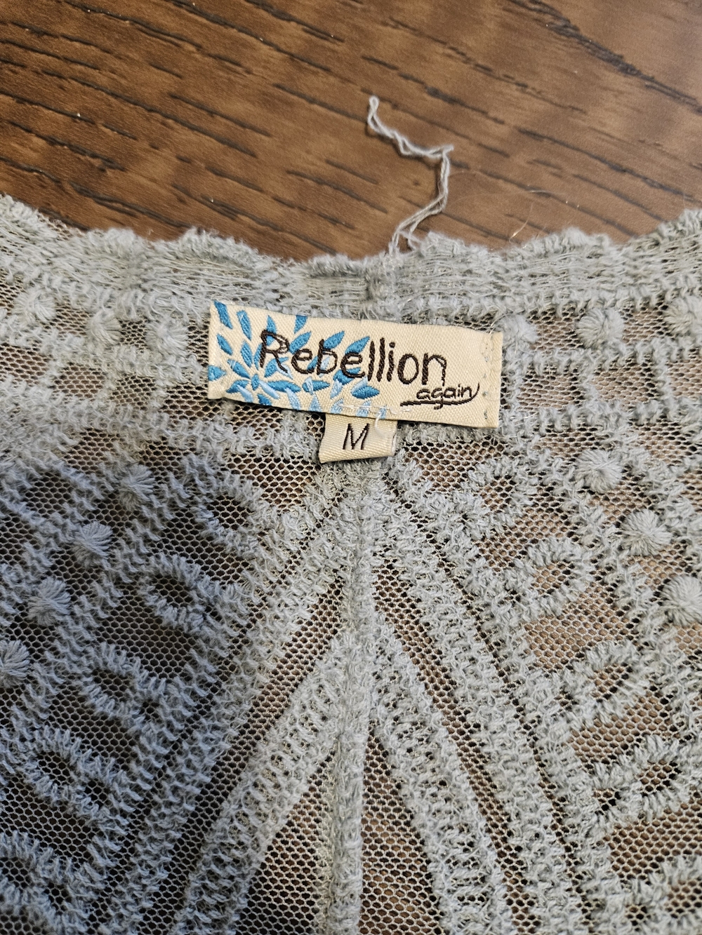 Rebellion  Again Sage Green Lace Maxi Kimono - Picture 2 of 2